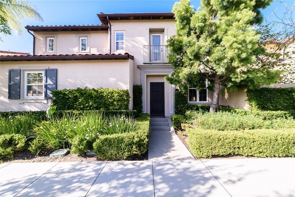 Photo of Listing #OC21040040