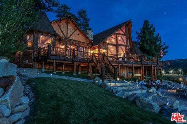 California Log Cabin