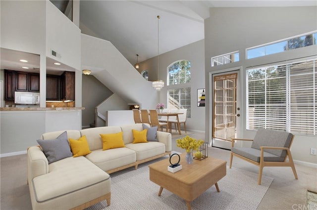 Photo of Listing #OC21021049