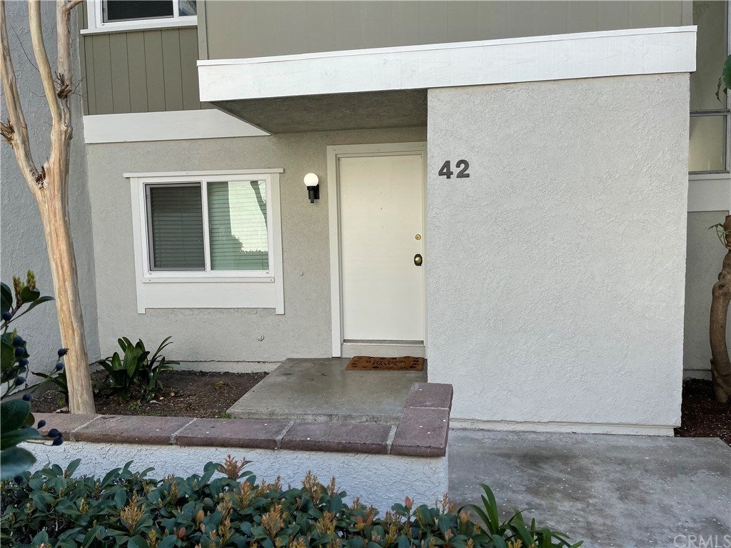 Photo of Listing #OC21026308