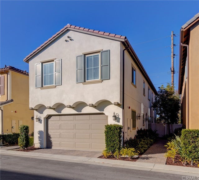 Photo of Listing #SB21010880