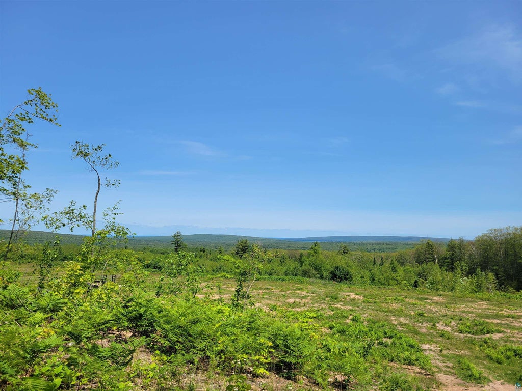 88xxx Mariner Mile, Bayfield