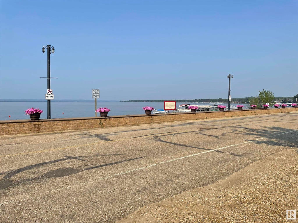 5618 Lake Dr, Rural Wetaskiwin County Property Listing MLS® E4347623