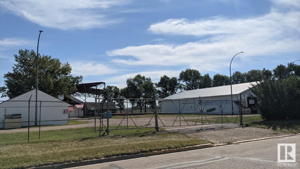 4414 48 Street, Vegreville Property Listing MLS® E4308799