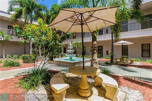 5 of 7 - 1500 N University Dr 201, Coral Springs, FL