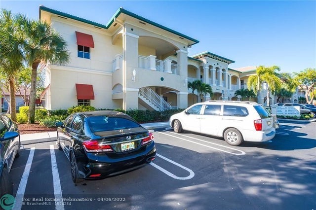 3 of 11 - 5411 N University Dr 203, Coral Springs, FL