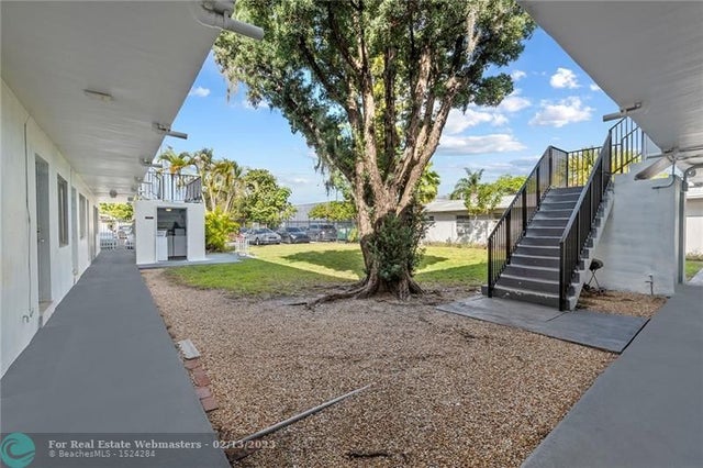 4 of 18 - 500 Se 22nd St, Fort Lauderdale, FL