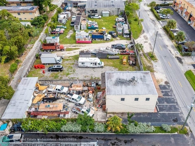 5 of 40 - 1021 Nw 1st St, Fort Lauderdale, FL