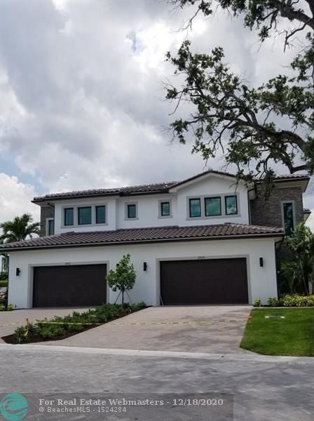 1 of 9 - 5939 Brookfield Circle West 5939, Hollywood, FL