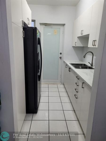 5 of 7 - 7424 Byron Ave 6b, Miami Beach, FL