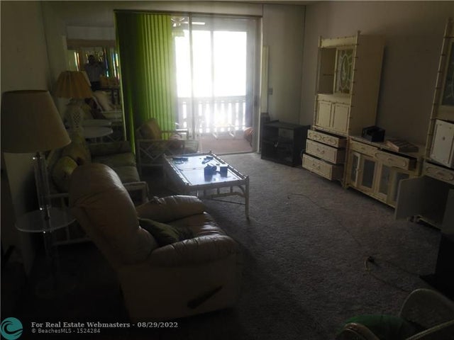 3 of 7 - 3710 Inverrary Dr 3u, Lauderhill, FL