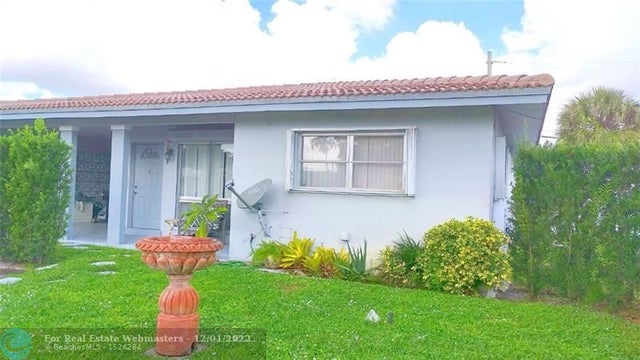 2 of 12 - 5100 Ne 15th Av, Fort Lauderdale, FL