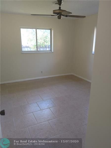 3 of 12 - 2061 Ne 25th Ave, Pompano Beach, FL