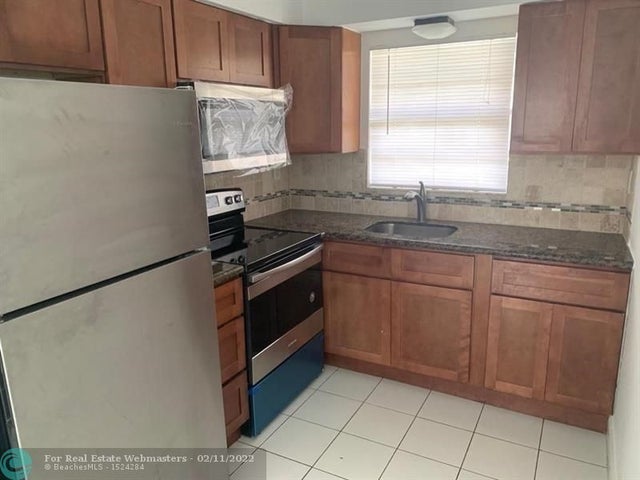 2 of 5 - 1916 Sw 11th St 11, Fort Lauderdale, FL