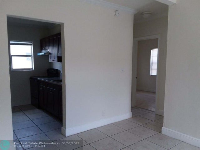 1 of 8 - 700 Nw 14th Ter 4, Fort Lauderdale, FL