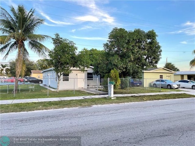 1 of 22 - 918 Nw 24th Ave, Fort Lauderdale, FL