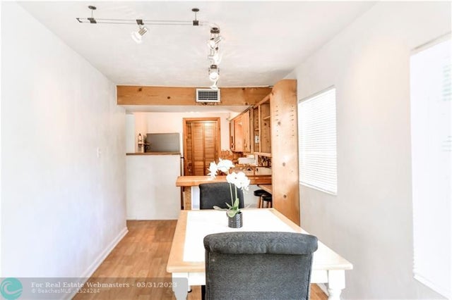 4 of 10 - 515 Sw 4th Ave, Fort Lauderdale, FL