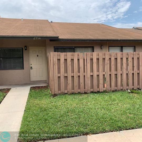 1 of 10 - 2714 N Nob Hill Rd, Sunrise, FL