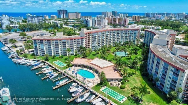 1 of 22 - 2731 Ne 14th Street Cswy 412, Pompano Beach, FL