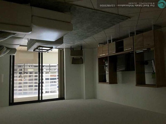 3 of 30 - 2500 Parkview Dr 1519, Hallandale, FL