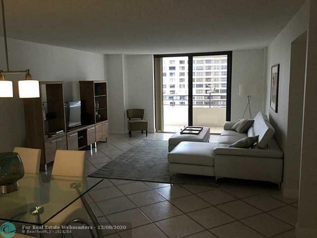 5 of 30 - 2500 Parkview Dr 1519, Hallandale, FL