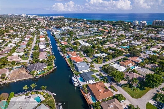 5 of 17 - 4031 Ne 27th Ter, Lighthouse Point, FL