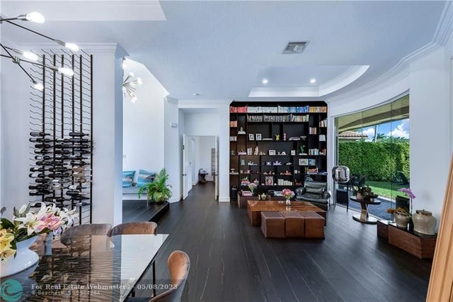 4 of 51 - 11064 Canary Island Ct, Plantation, FL