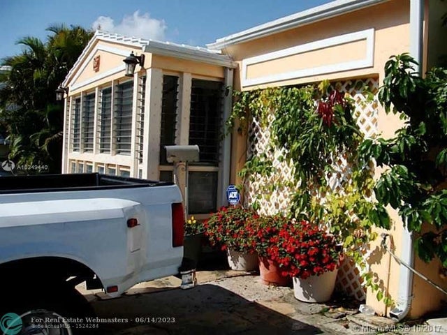 3 of 34 - 9324 Abbott Ave, Surfside, FL