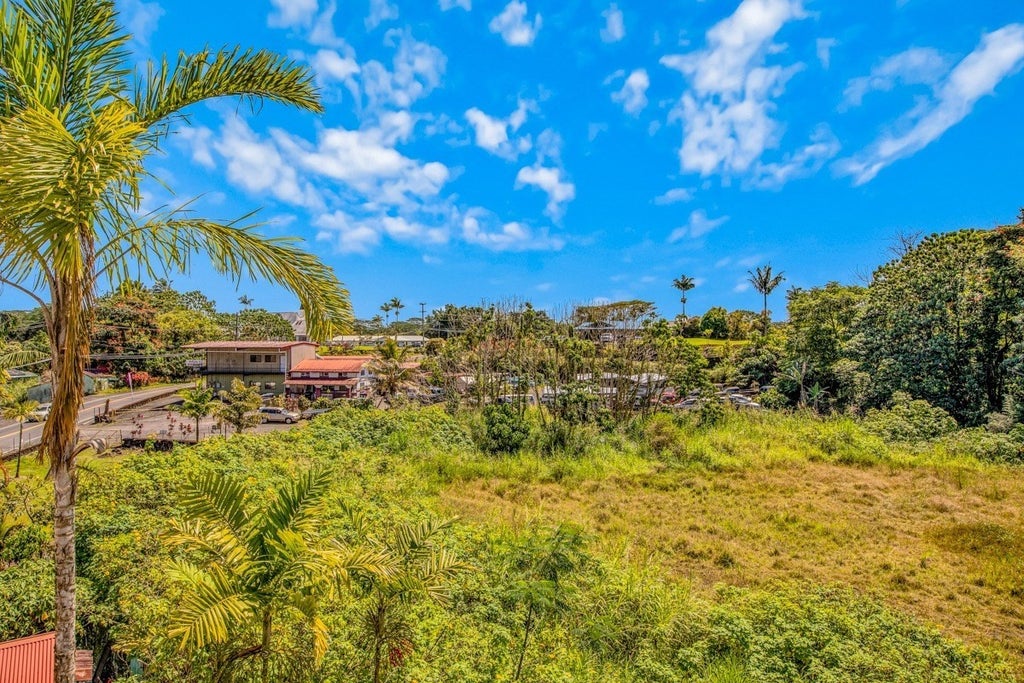 152950 Pahoa Village Rd in PAHOA MLS® 660141 For Sale 399,000 in