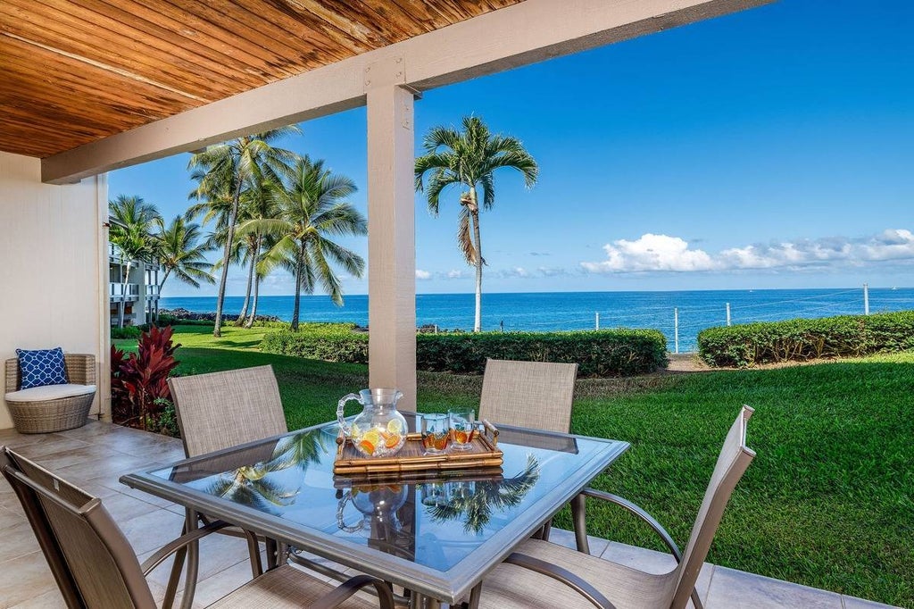 Keauhou Kona Surf & Racquet Club Condos For Sale | North Kona, Big Island