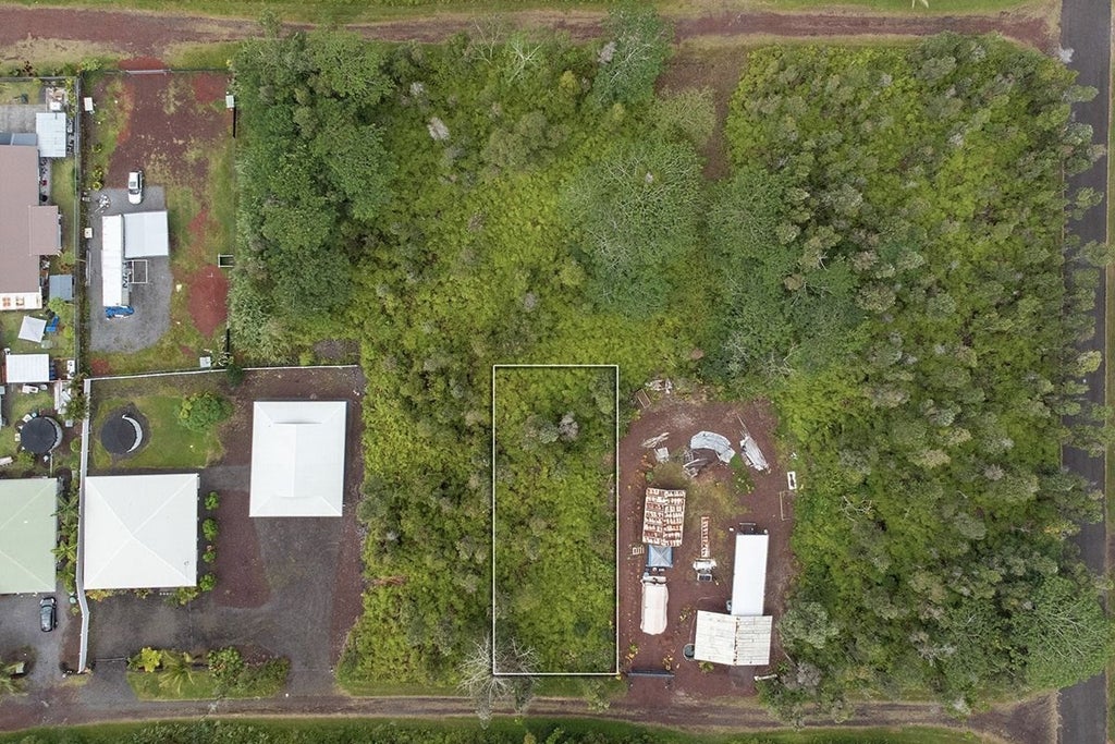 Seadrift Rd in NANAWALE ESTATES SUBDIVISION MLS® 665047 For Sale