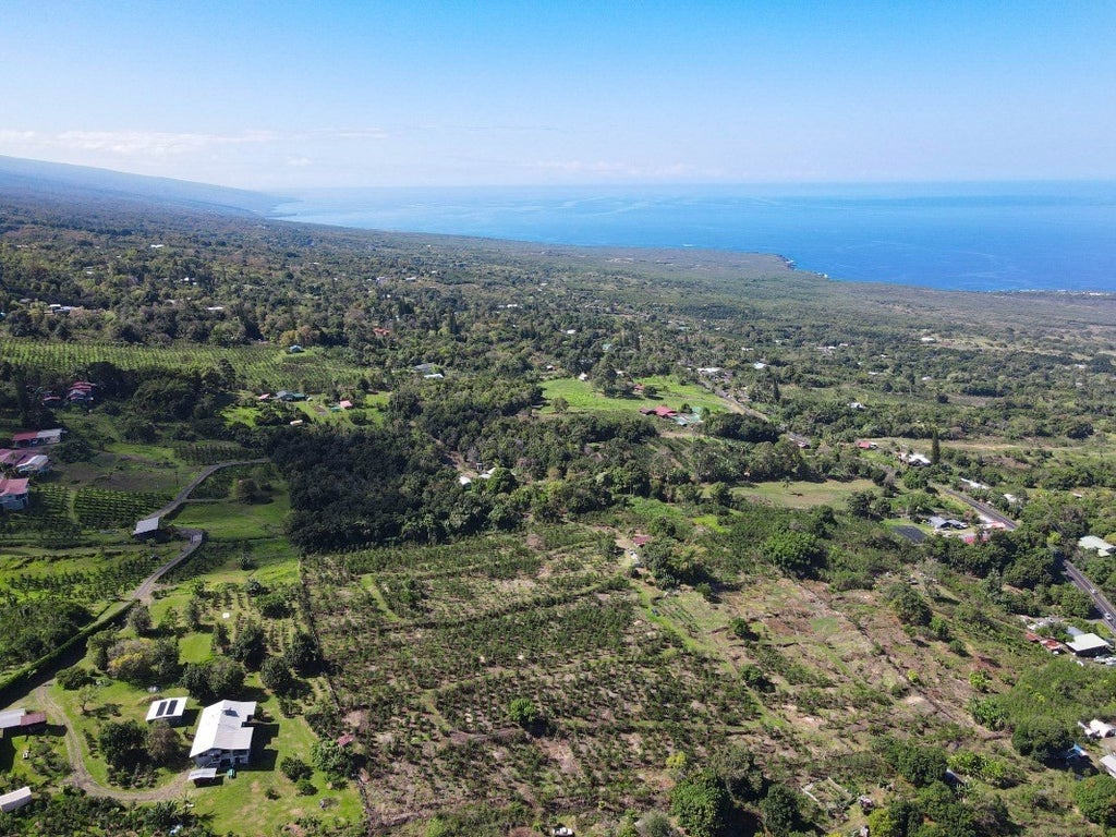 845180 Hawaii Belt Rd in HONAUNAU MLS® 667203 For Sale 345,000 in