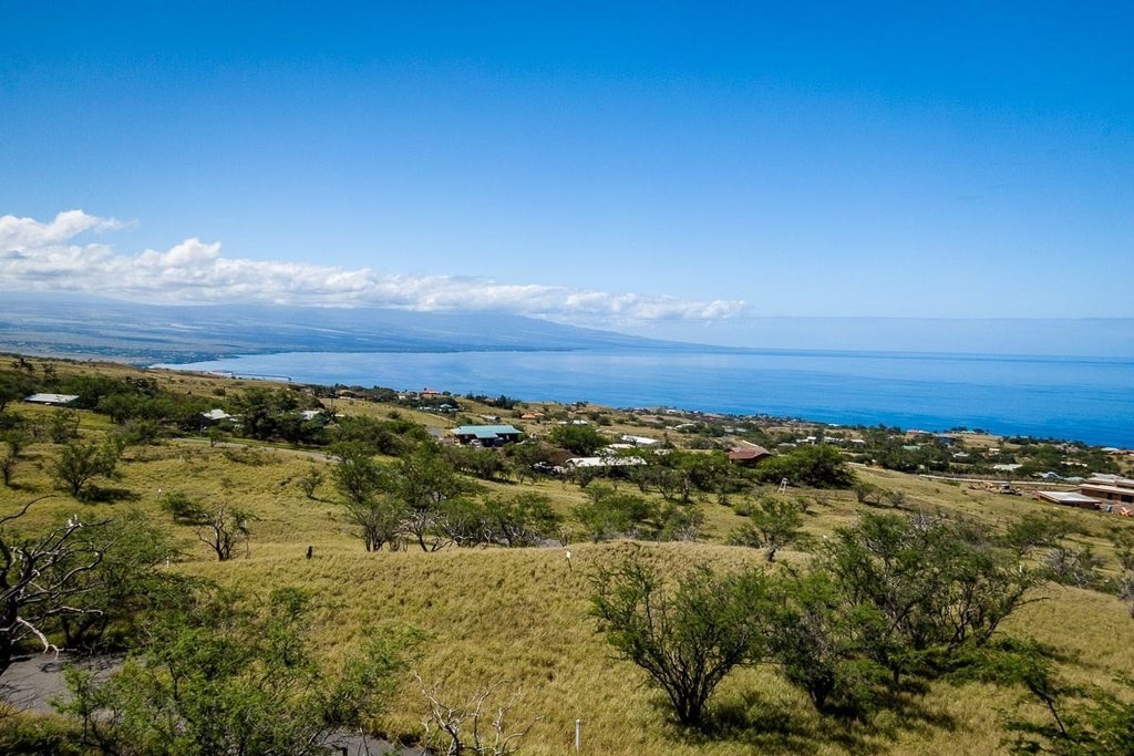 59673 Kailiawa Pl in KOHALA RANCH HEATHERS II MLS® 668988 For Sale