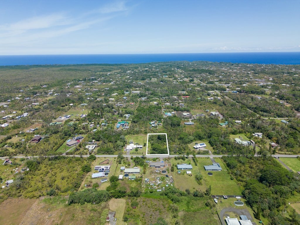 12th Ave in HAWAIIAN PARADISE PARK MLS® 701858 For Sale 89,000 in
