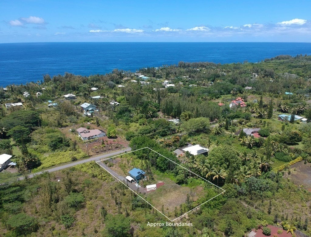 151928 2nd Ave in HAWAIIAN PARADISE PARK MLS® 670055 For Sale