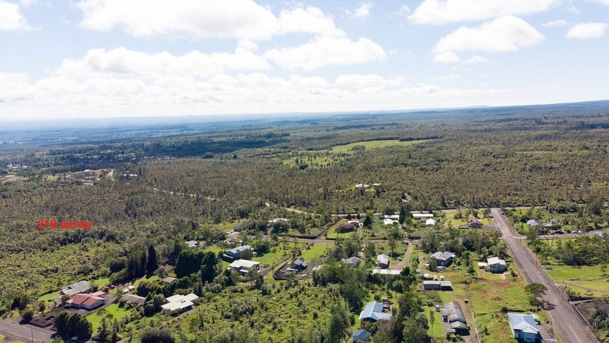 Call 8082982030 For Sale a Bed 0.00 Bath 9511108 Square Foot Vacant