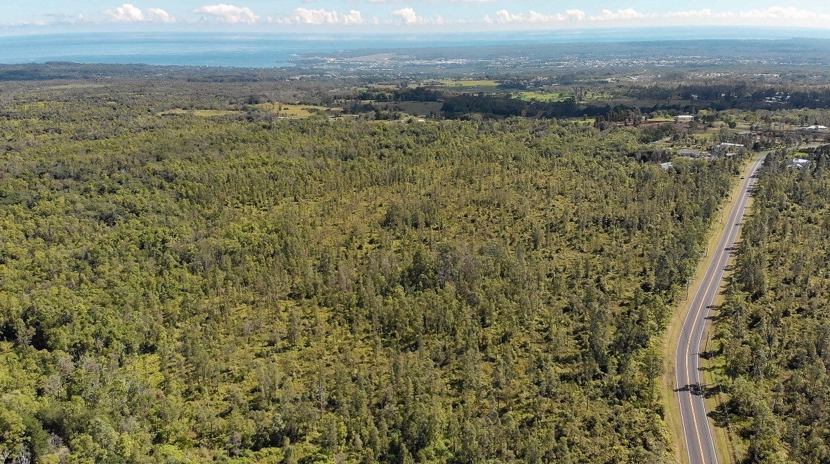 Call 8082982030 For Sale a Bed 0.00 Bath 9511108 Square Foot Vacant