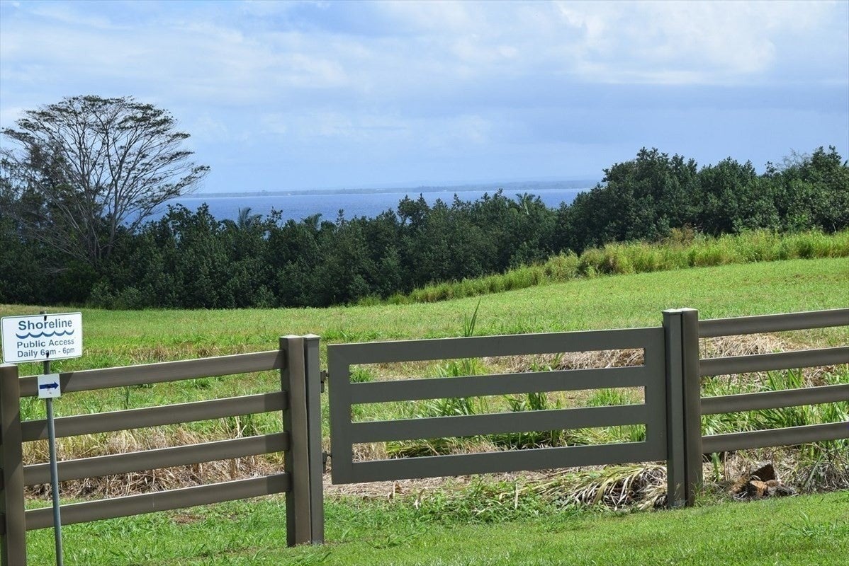 Call 8082982030 For Sale a Bed 0.00 Bath 95832 Square Foot Vacant