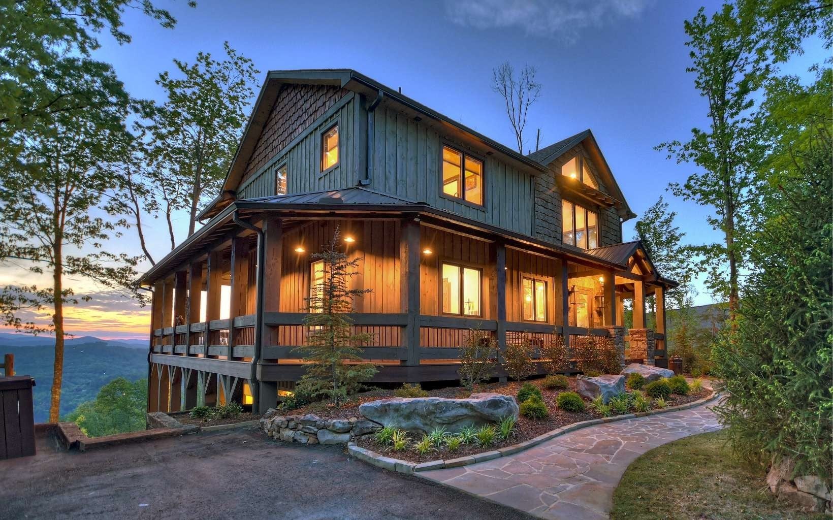 520 Overlook Drive, Blue Ridge GA cabin for sale