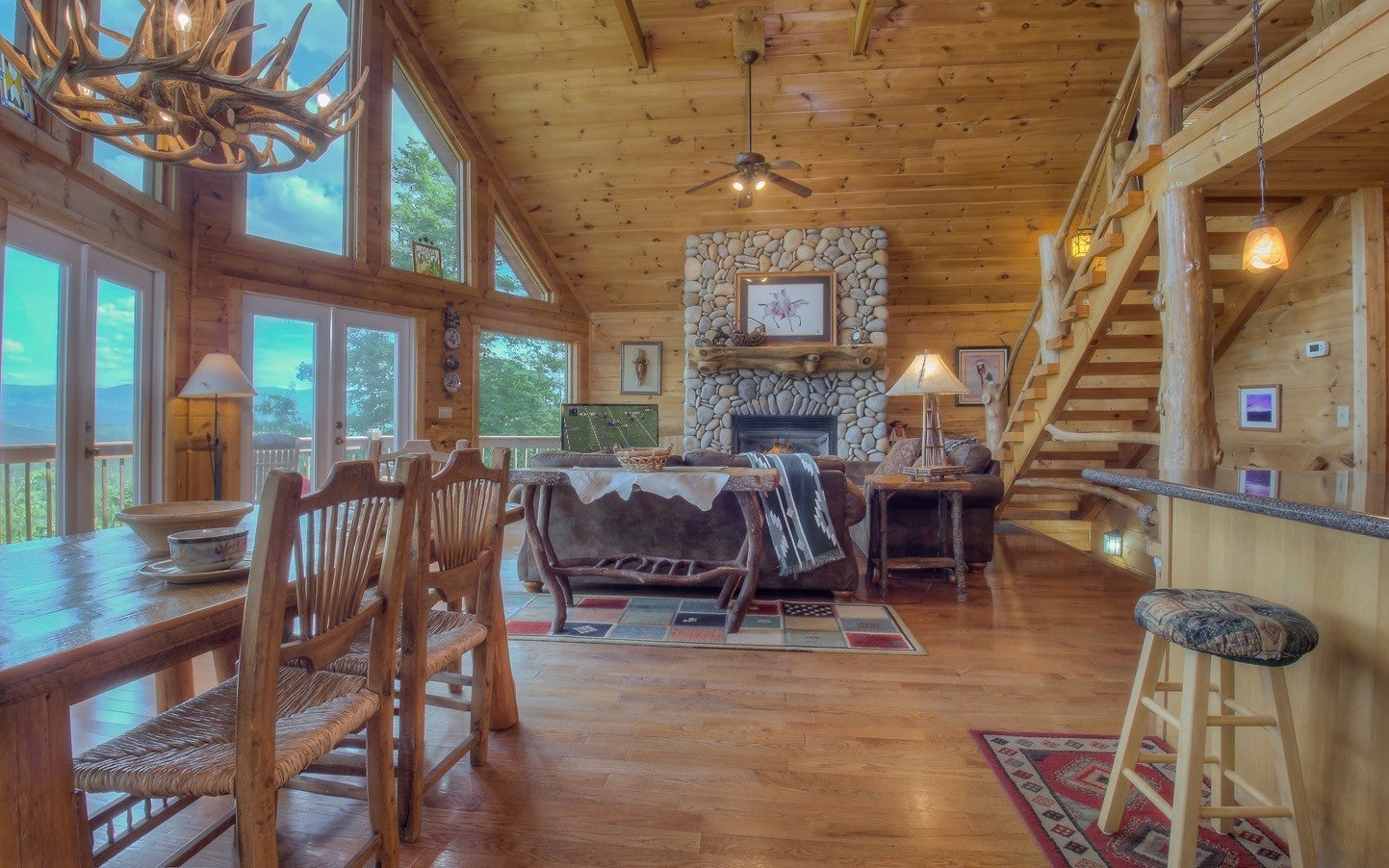 41 Cohutta Overlook Dr, Blue Ridge GA Cabin for Sale