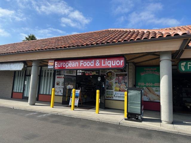 5882 Mowry School Rd, NEWARK