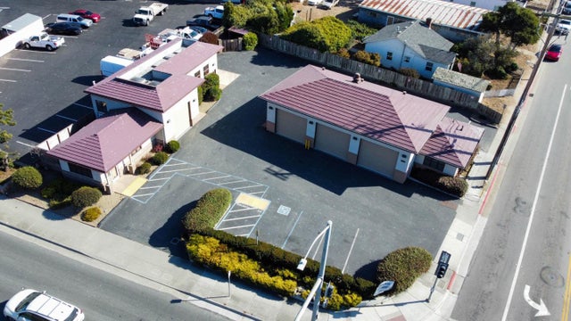 2100 Del Monte Ave, MONTEREY