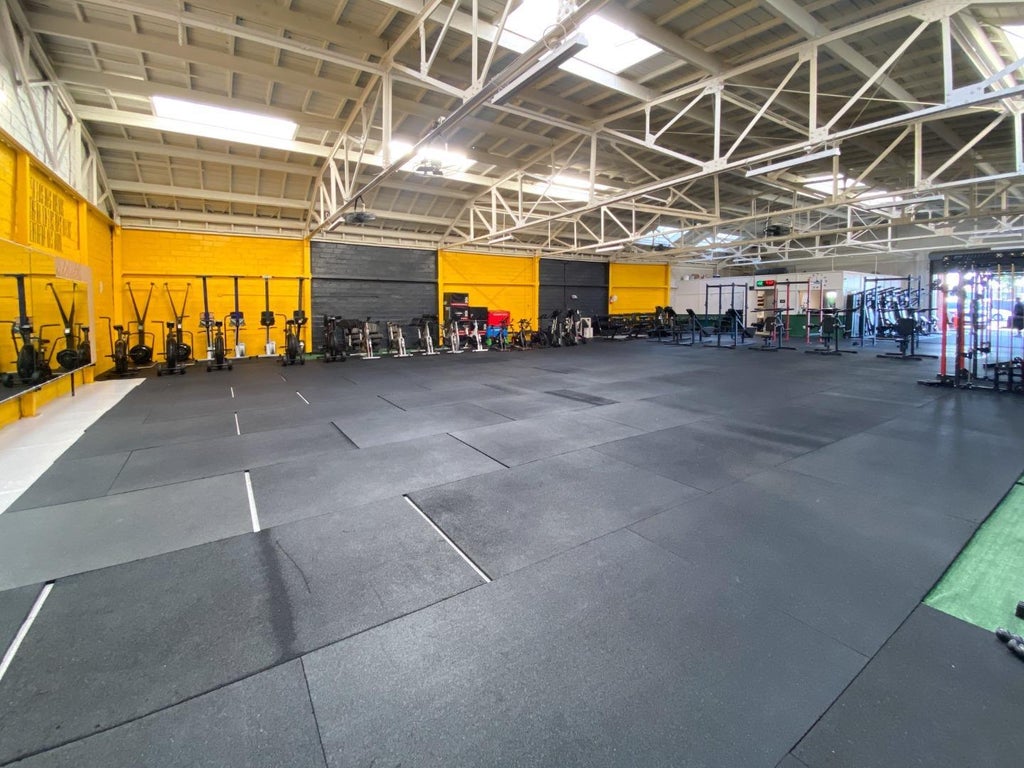 2515 Seminary Ave, OAKLAND