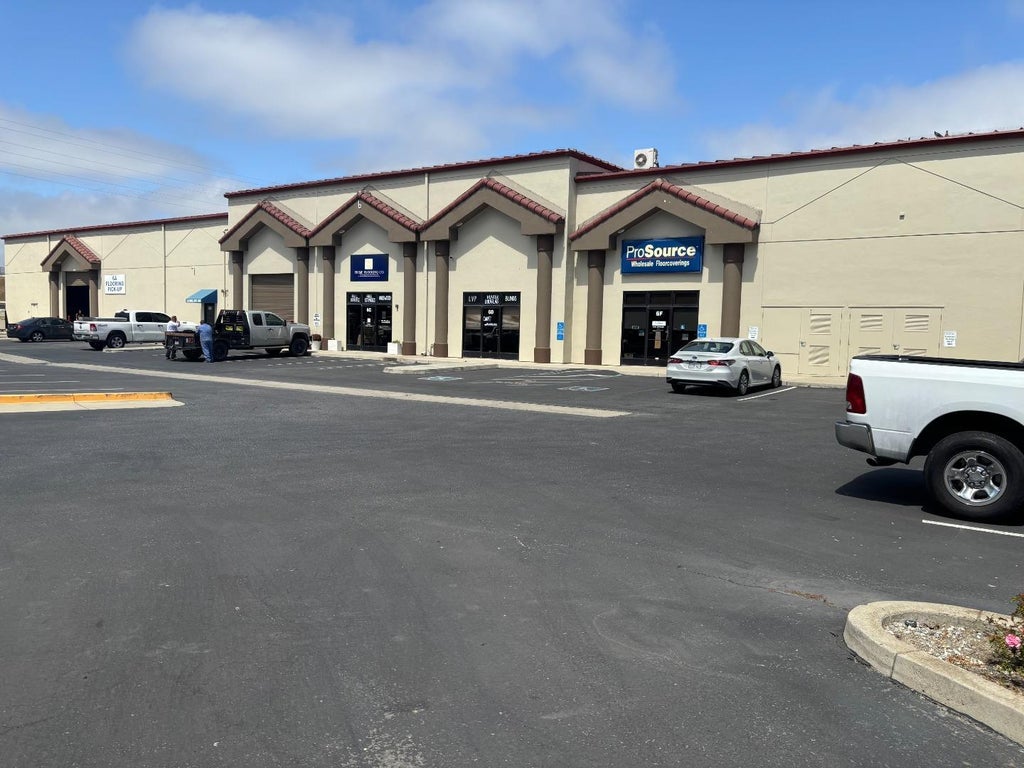 6 Rossi Cir, SALINAS