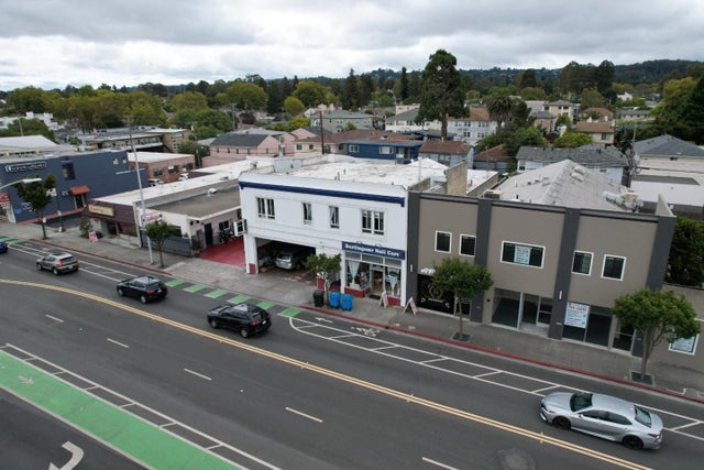 1131 California Dr, BURLINGAME