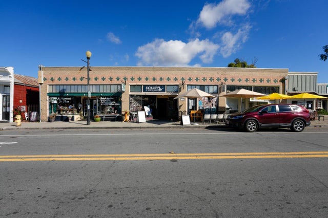 37372 Niles Blvd, FREMONT