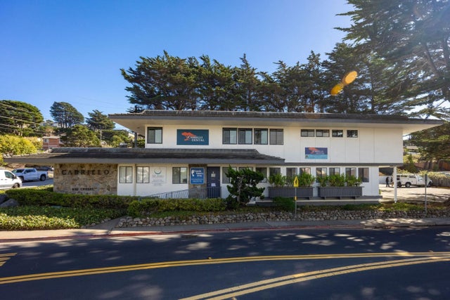 667 Crespi Dr, PACIFICA