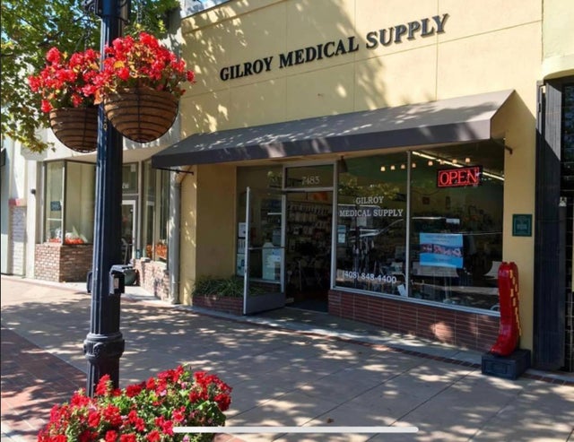 7483 Monterey St, GILROY