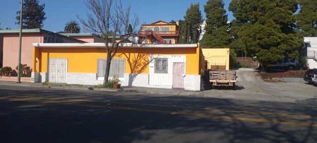9614-9616 Macarthur Blvd, OAKLAND