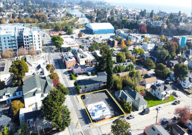 229 Laurel St, SANTA CRUZ